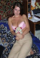 Давалки сосут и показывают пилотки 45 фото