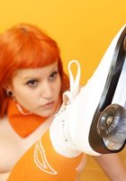 Рыженькая любовница на роликах показывает сиськи в кабинете 21 фото Рыженькая любовница на роликах показывает сиськи в кабинете 21 фото