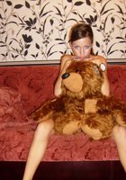 Худощавая соседка позирует голой 12 фото Худощавая соседка позирует голой 12 фото