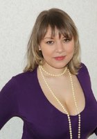 Импозантная девушка раздевается в домашней обстановке 2 фото Импозантная девушка раздевается в домашней обстановке 2 фото