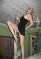 Блондинка отдыхает на курорте с молодым человеком 2 фото Блондинка отдыхает на курорте с молодым человеком 2 фото