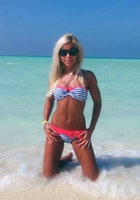 Блондинка похожая на Барби разделась до гола 7 фото Блондинка похожая на Барби разделась до гола 7 фото