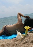 Пляжный отдых трех подруг 5 фото Пляжный отдых трех подруг 5 фото