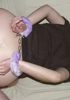 Ненасытные давалки подставляют любовникам письки и попки 21 фото Ненасытные давалки подставляют любовникам письки и попки 21 фото