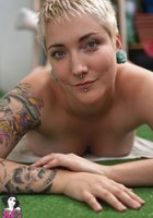 Татуированная дама с красивым телом 21 фото Татуированная дама с красивым телом 21 фото