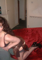 Козырная дама показывает свою щель 4 фото Козырная дама показывает свою щель 4 фото