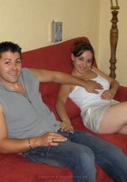 Сучка с большими дойками лижет пенис мачо на отдыхе 5 фото Сучка с большими дойками лижет пенис мачо на отдыхе 5 фото