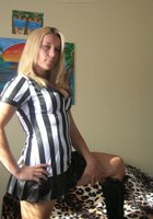 Полная блондинка позирует в разной эротической одежде 20 фото Полная блондинка позирует в разной эротической одежде 20 фото