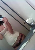 Подборка голых красоток со смартфонами перед зеркалом 5 фото