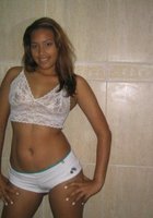 Латиноамериканская соска мастурбирует ножом лежа на постели 6 фото Латиноамериканская соска мастурбирует ножом лежа на постели 6 фото