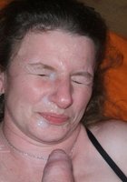 Мамки получают на лицо свежий мужской сок 7 фото Мамки получают на лицо свежий мужской сок 7 фото