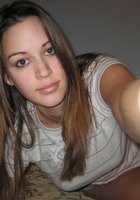 Девушка лежит на кровати голая 2 фото Девушка лежит на кровати голая 2 фото