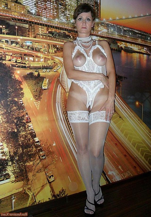 Спелая дама без одежды 32 фотография