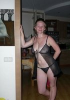 Супруги загорают нагишом на диком пляже 11 фото Супруги загорают нагишом на диком пляже 11 фото