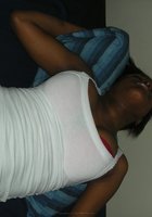 Негритянка мастурбирует вагину красным самотыком 19 фото Негритянка мастурбирует вагину красным самотыком 19 фото