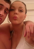 Молодая соска часто делает селфи в нижнем белье у себя дома 38 фото Молодая соска часто делает селфи в нижнем белье у себя дома 38 фото