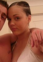 Молодая соска часто делает селфи в нижнем белье у себя дома 37 фото Молодая соска часто делает селфи в нижнем белье у себя дома 37 фото