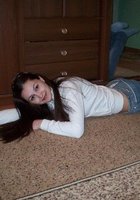 Молоденькая брюнетка показала спортивную попу 5 фото Молоденькая брюнетка показала спортивную попу 5 фото