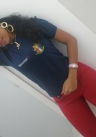 Веселая латинка показала стриптиз на кровати 5 фото Веселая латинка показала стриптиз на кровати 5 фото