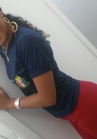 Веселая латинка показала стриптиз на кровати 2 фото Веселая латинка показала стриптиз на кровати 2 фото