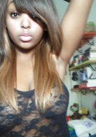 Длинноволосая негритянка с большой грудью фотографируется в спальне 11 фото Длинноволосая негритянка с большой грудью фотографируется в спальне 11 фото