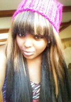 Длинноволосая негритянка с большой грудью фотографируется в спальне 5 фото Длинноволосая негритянка с большой грудью фотографируется в спальне 5 фото