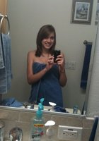 Селфи голой красотки перед зеркалом в ванной 5 фото Селфи голой красотки перед зеркалом в ванной 5 фото