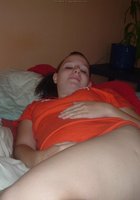 Голая любовница подставляет киску для члена ловеласа 21 фото Голая любовница подставляет киску для члена ловеласа 21 фото