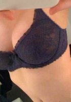 Девки в нижнем белье позируют перед зеркалом 4 фото Девки в нижнем белье позируют перед зеркалом 4 фото