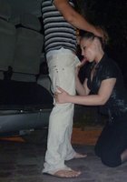 Телки сосут где попало, даже на улице 21 фото Телки сосут где попало, даже на улице 21 фото