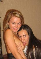 Лесбиянки устроили фистинг и групповой секс с мужчинами 5 фото Лесбиянки устроили фистинг и групповой секс с мужчинами 5 фото