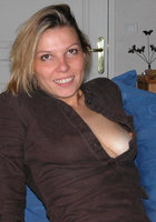 Симпатичная подруга лежит в ожидании секса 2 фото Симпатичная подруга лежит в ожидании секса 2 фото