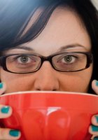 Жгучая брюнетка с пышными формами покажет все свои татуировки 2 фото Жгучая брюнетка с пышными формами покажет все свои татуировки 2 фото