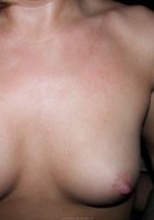 Стройная чувиха развратничает перед супругом в одних чулках 12 фото Стройная чувиха развратничает перед супругом в одних чулках 12 фото