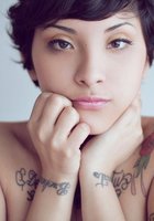 Привлекательная азиатка в розовых чулочках позирует обнажённой 8 фото Привлекательная азиатка в розовых чулочках позирует обнажённой 8 фото