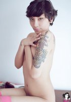 Привлекательная азиатка в розовых чулочках позирует обнажённой 5 фото Привлекательная азиатка в розовых чулочках позирует обнажённой 5 фото