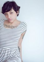 Привлекательная азиатка в розовых чулочках позирует обнажённой 19 фото Привлекательная азиатка в розовых чулочках позирует обнажённой 19 фото