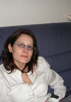 Беременная зрелка в очках дома светит большими дойками 15 фото Беременная зрелка в очках дома светит большими дойками 15 фото