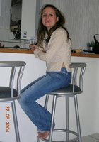 Сексуальная красотка развлекается с вибратором 3 фото Сексуальная красотка развлекается с вибратором 3 фото