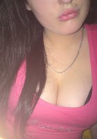 Брюнетка помылась в ванной и засветила интимные места 2 фото Брюнетка помылась в ванной и засветила интимные места 2 фото