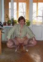 Замужние дамы показывают прелести любовникам 21 фото Замужние дамы показывают прелести любовникам 21 фото