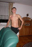 Молодая пара любит трахаться дома 22 фото Молодая пара любит трахаться дома 22 фото