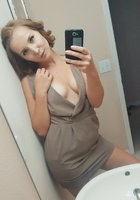 Американские студентки перед зеркалом делают снимки своих обнаженных тел 13 фото Американские студентки перед зеркалом делают снимки своих обнаженных тел 13 фото